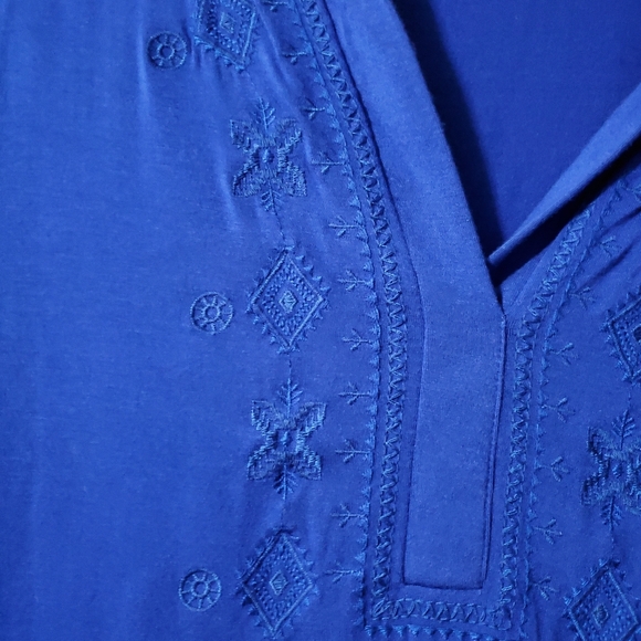 Blue tunic top - Picture 2 of 3